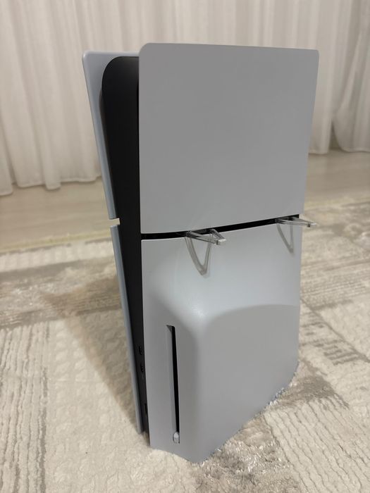 Ps 5, продаётся в идеальный состояние!
