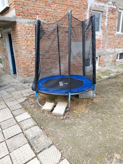 Детски батут за скачане 180см