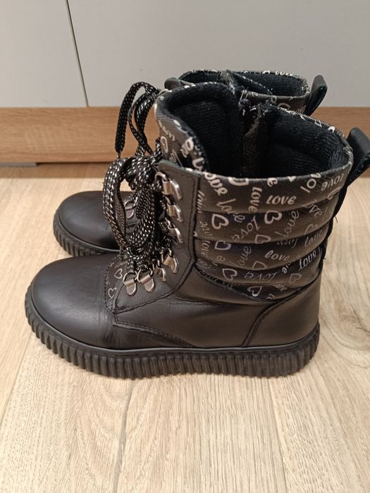 Кожаные демисезонные сапожки