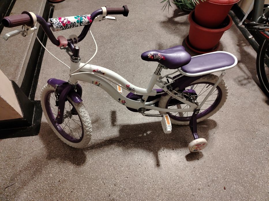 Bicicleta copii cu roti ajutatoare