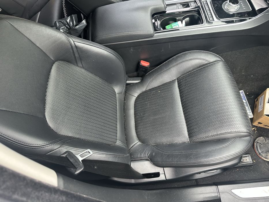 Jaguar XF на части