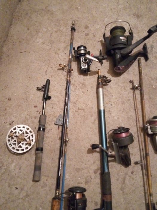 Риболовни Въдици