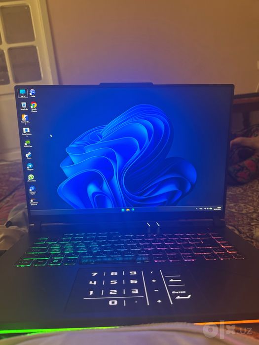 Rog strix g16 2024