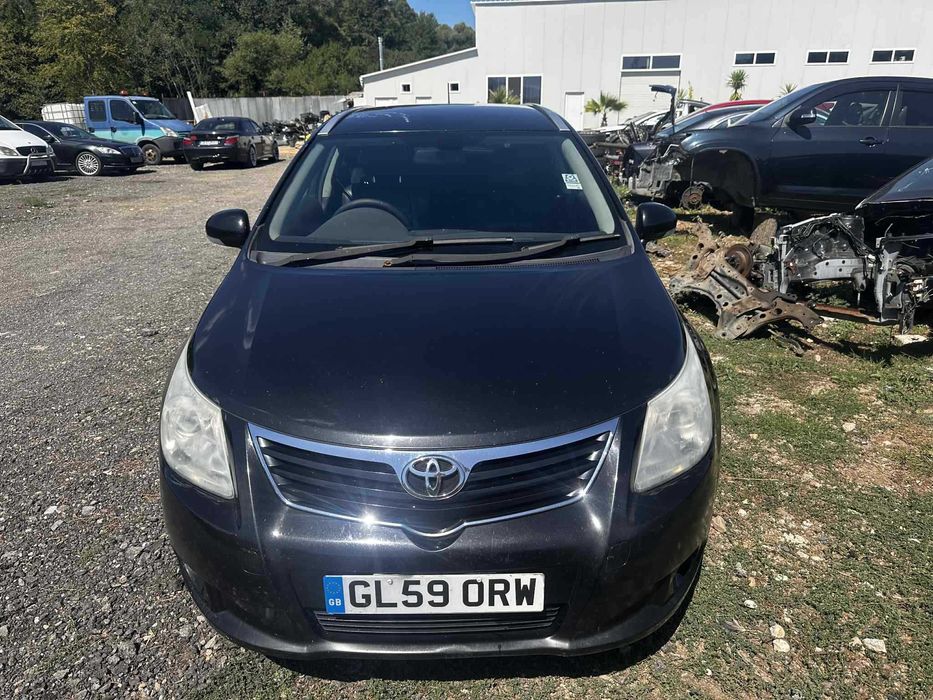 НА ЧАСТИ Toyota Avensis 2 0 D-4D 126 кс 2009