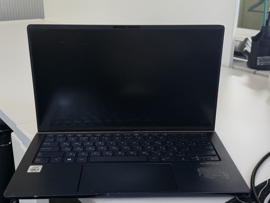 ASUS ZenBook i5