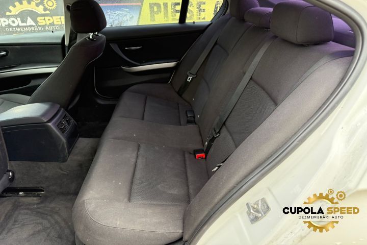 Usa Portiera fata dreapta culoare ALPINWEISS (300) BMW Seria 3 E90 [f