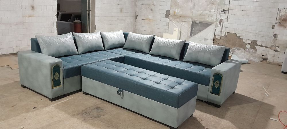 Ugolok va Divanlarimiz