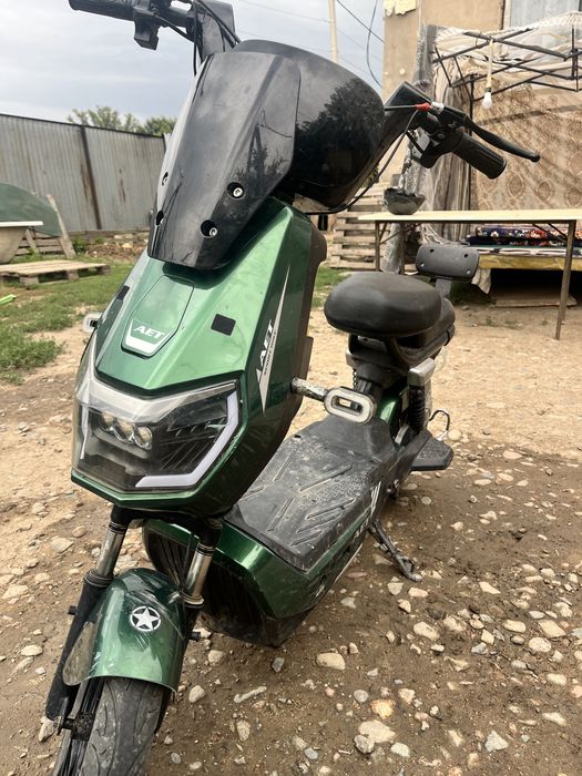 Продам скутер самурай электронный
