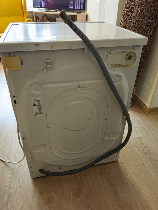 Пералня Ariston Hotponit