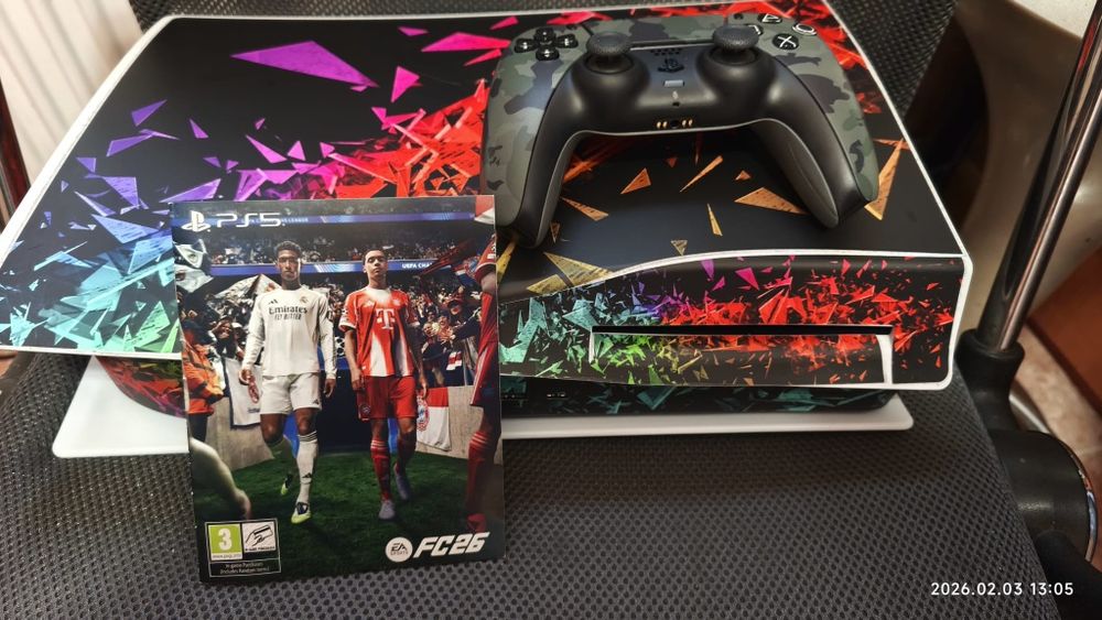 PLAYSTATION 5 cu disk + FC26 + 1 controller NOU Army Camo  Fifa 26 fc