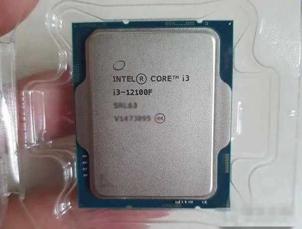 Core i3 12100F Lga 1700