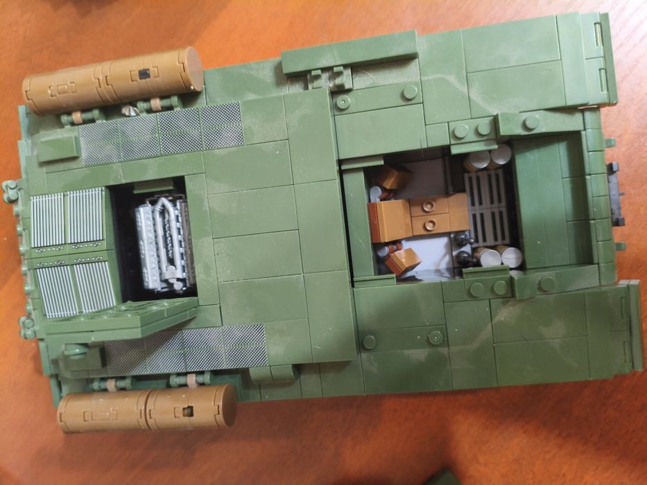 Лего танк, ИС-2 .