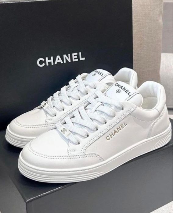 Chanel sneakers 38
