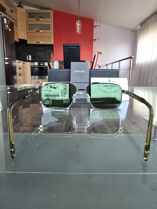 Слънчеви очила Prada SPR A57 silver green