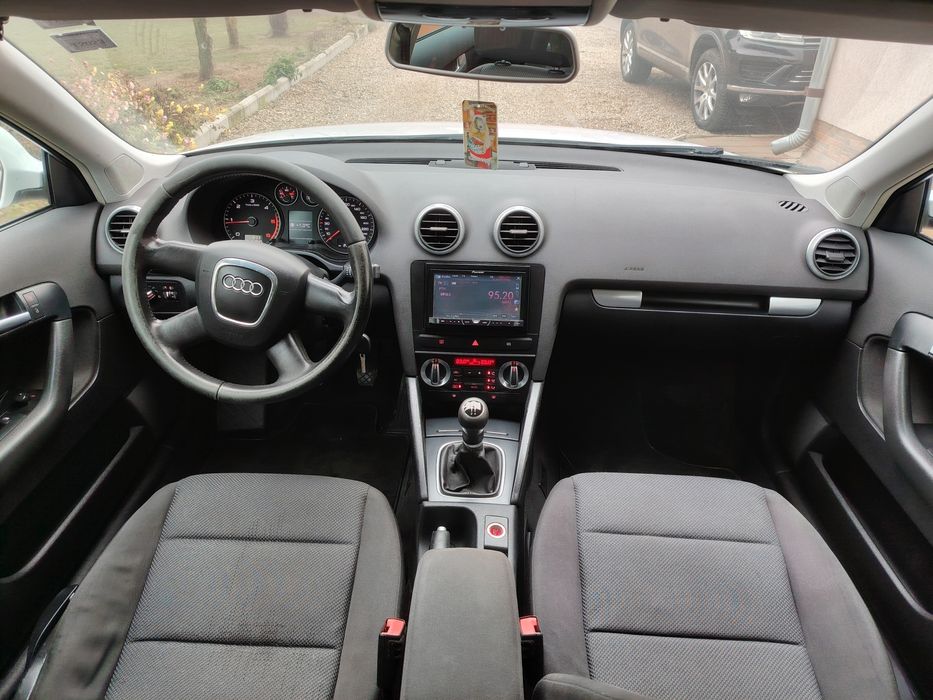 Audi A3 Facelift  1.9 tdi Euro4 an 2009 Navigație Climatronic