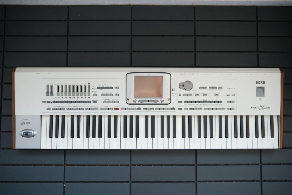 Korg Pa2X Pro 76key