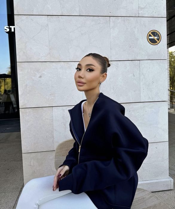 Зип худи в глубоком синем цвете