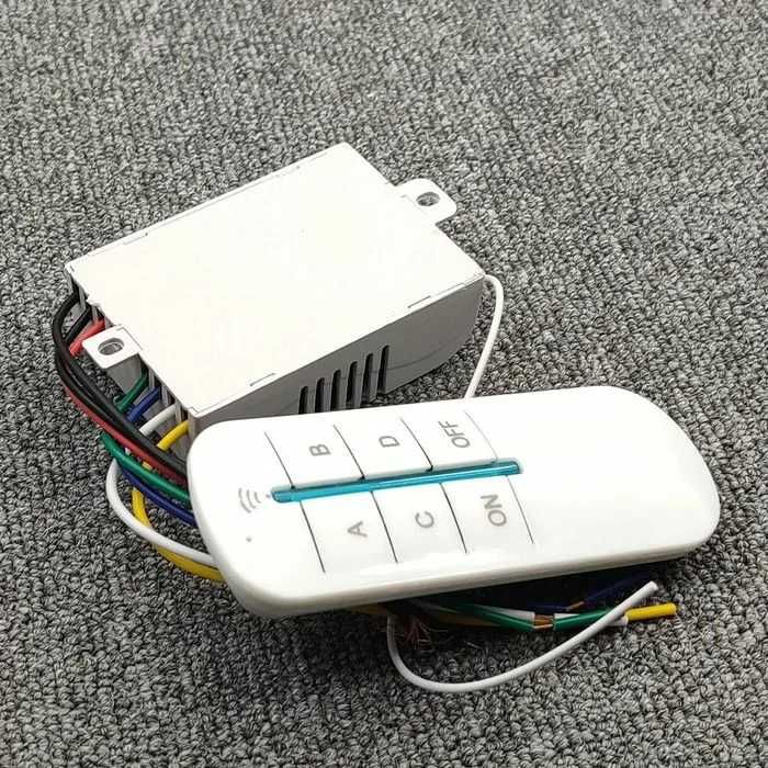 Intrerupator lumina cu telecomanda receptor 4 canale 220V lustra