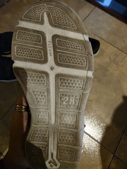 Зимни апрески непромокаеми