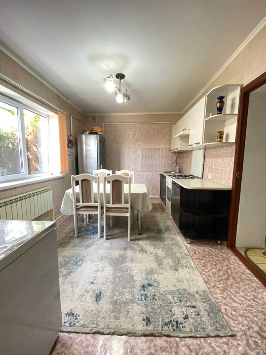 Продается дом в центре города