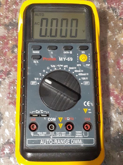 Multimetru autoscalare MY 69