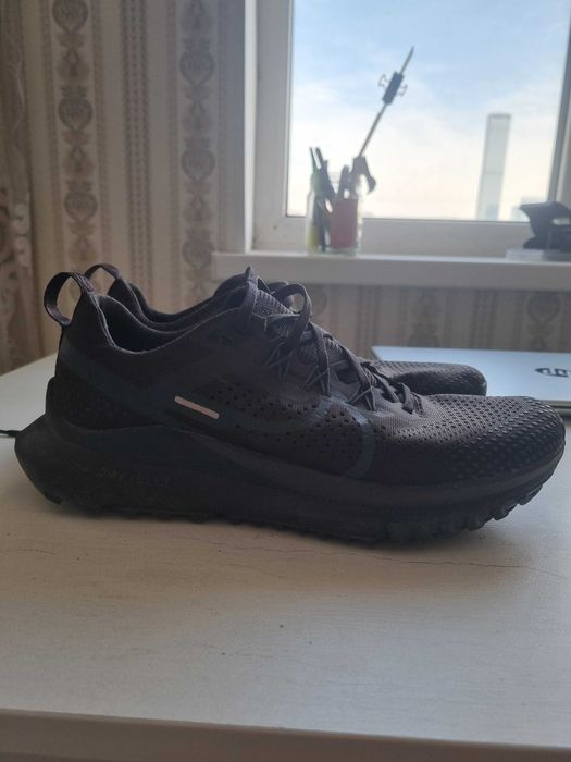 Продам кроссовки Nike Pegasus Trail 4 (US9) Оригинал