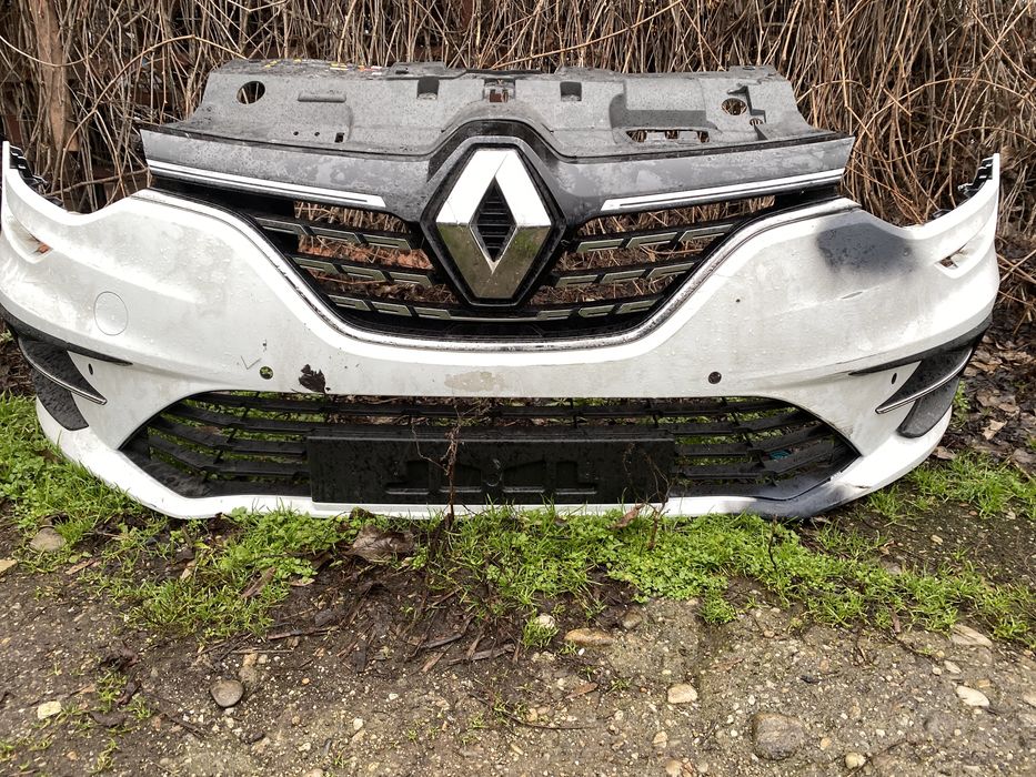 Far bara Renault Megane 4 facelift 2020 - 2024 grile bara fata