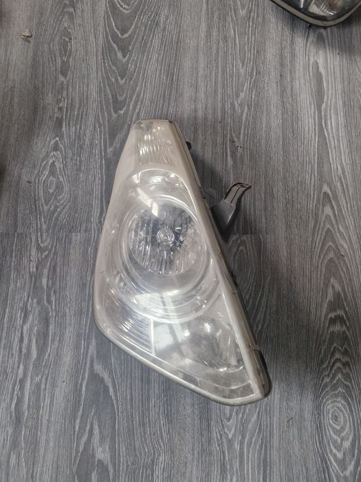 Фара хундай гранд старих