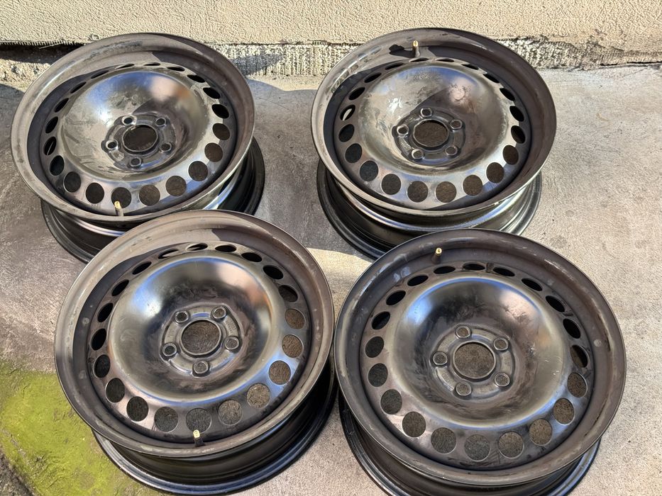 4бр железни Audi A3 VW Polo 15цола