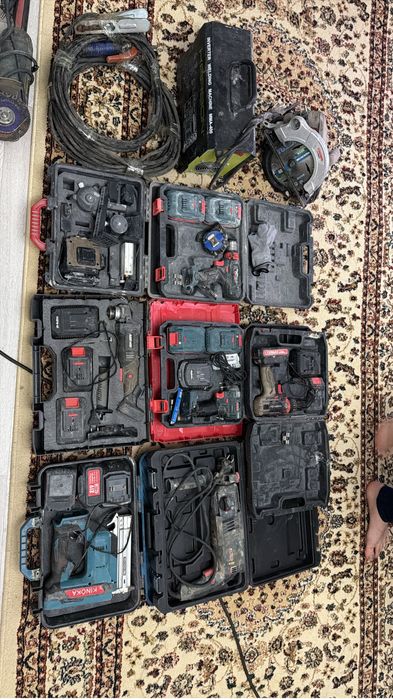 Срочно продам набор инструментов