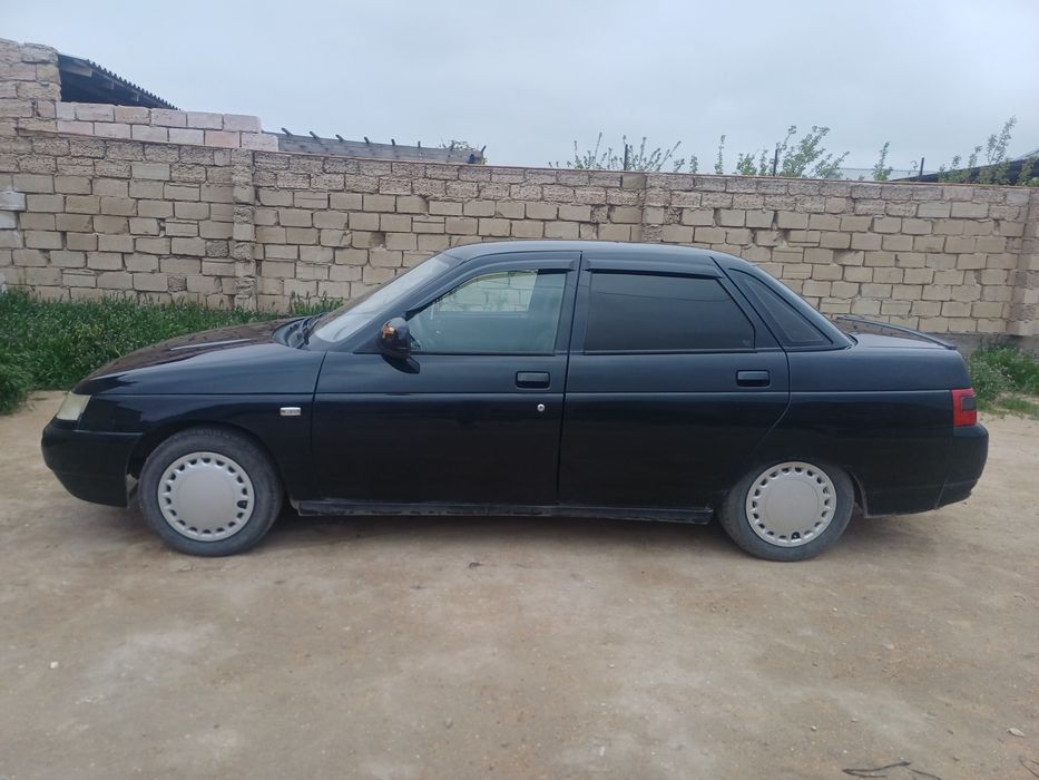 Машина сатылады. Лада-2110