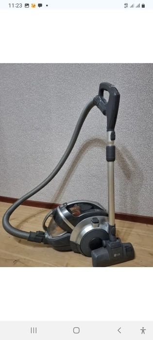 Пылесос LG Kompressor