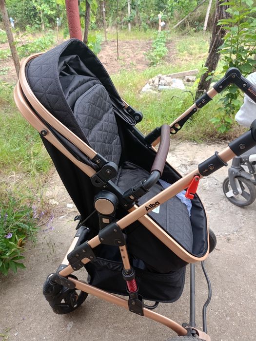 Количка Лорели Алба