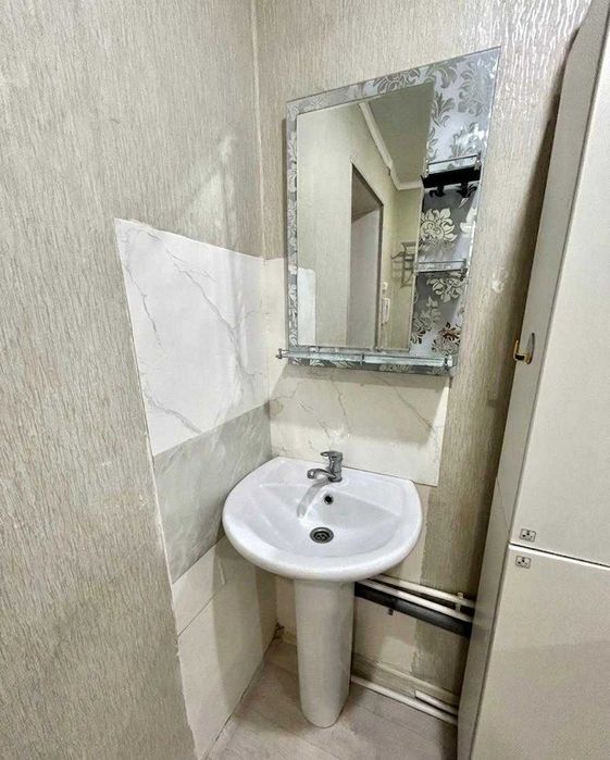 Продаётся 2 комн квартира