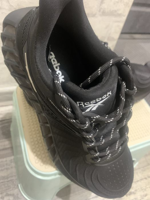 Продам Кросовки Reebok