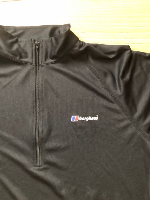 BERGHAUS-bluza cu maneca lunga pentru barbati in stare impecabila
