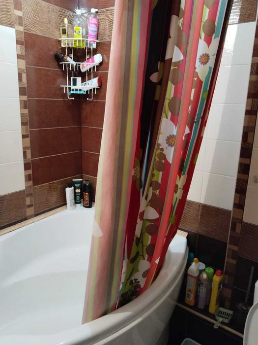 Продам 3х комнатную квартиру. Торг.