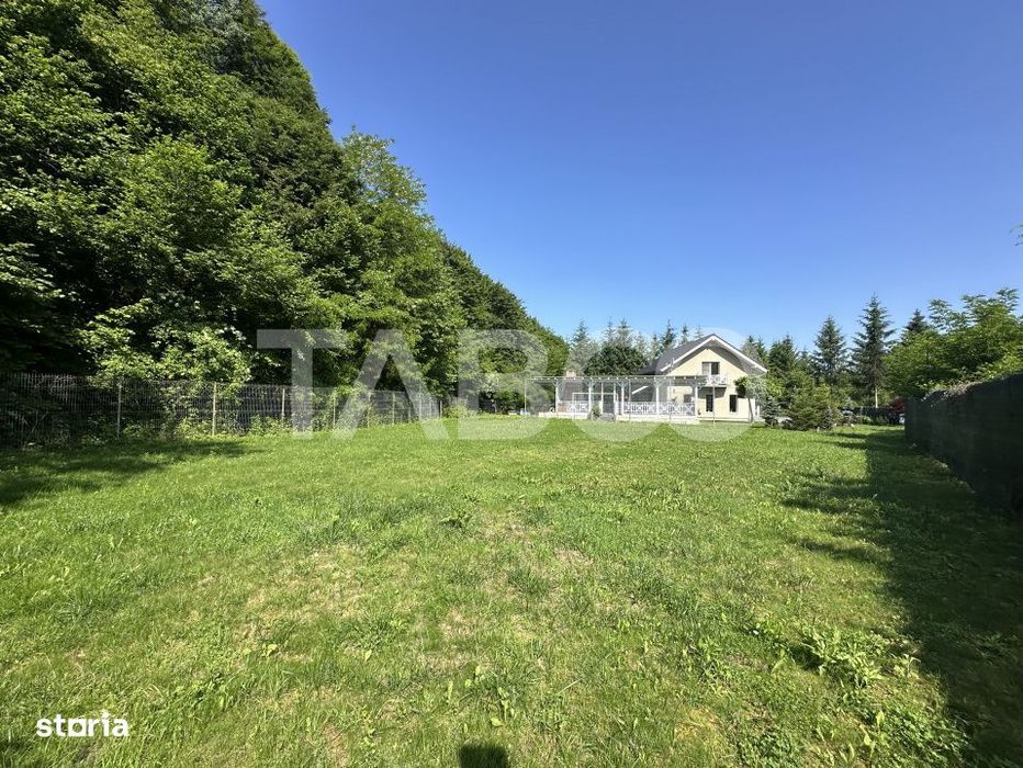 Casa de vacanta moderna Valea Avrigului teren 1108 mp dotari premium