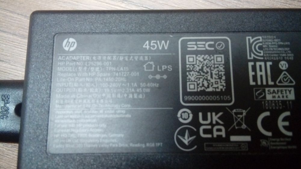 Зарядка TPN-LA15 к ноутбукам hp