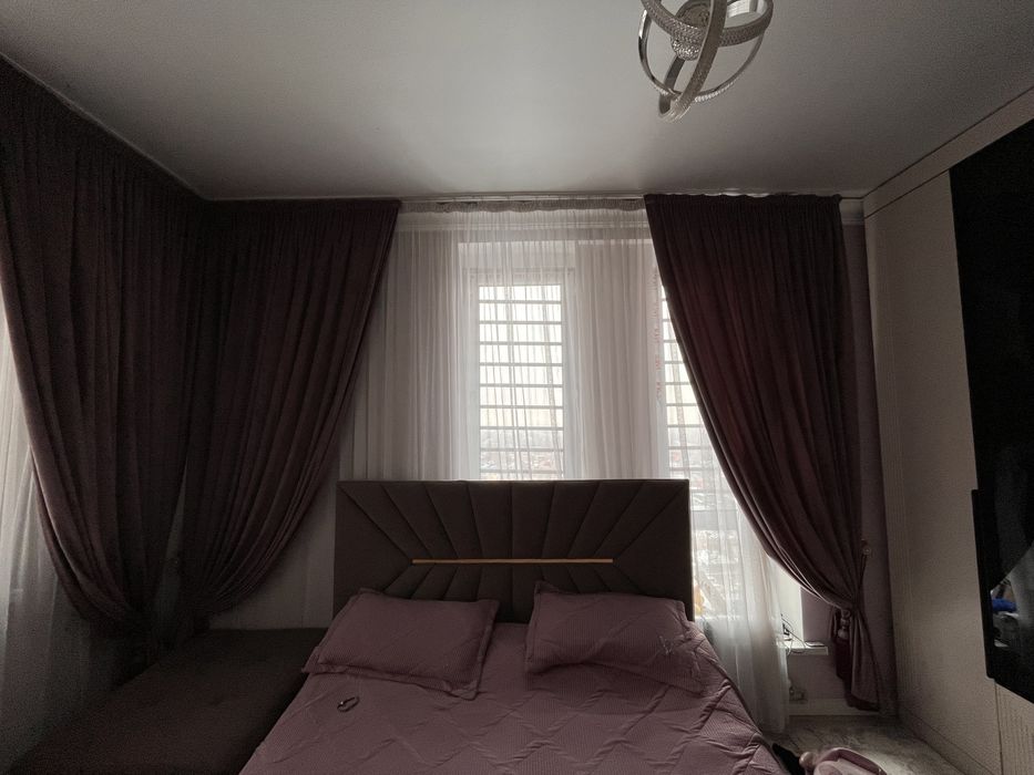 Продам шторы 4 шт