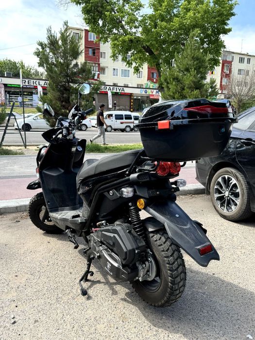 Yangi skuter srochna sotiladi