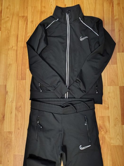 Trening dama Nike