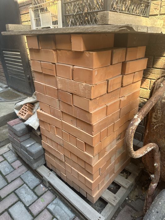 Кирпичи керамичечкие