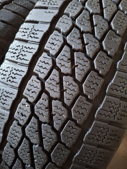 4 Anvelope de iarnă 205 65 r16C Firestone