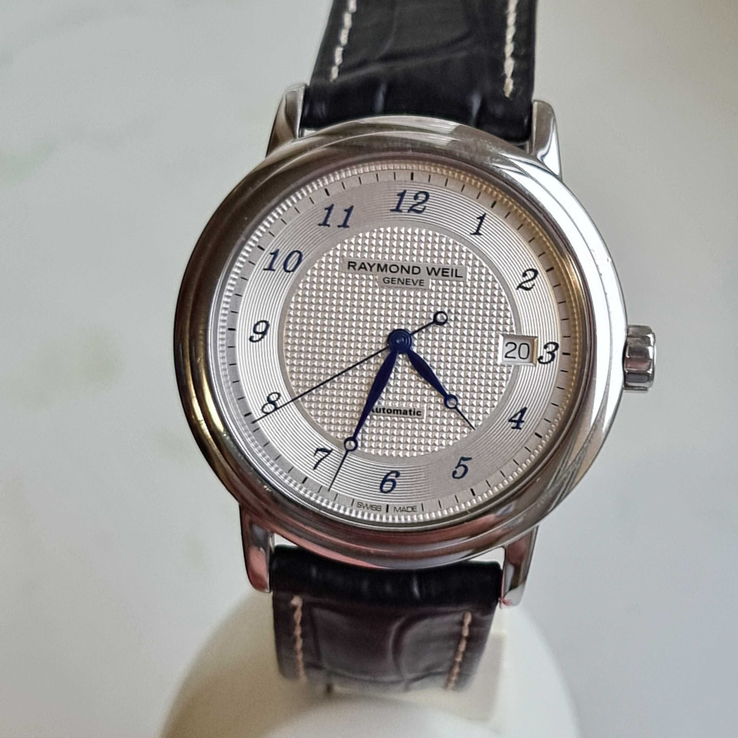 Ceas automatic Raymond Weil Tradition 2837 STC 05659 Bucuresti Sectorul 3 OLX.ro