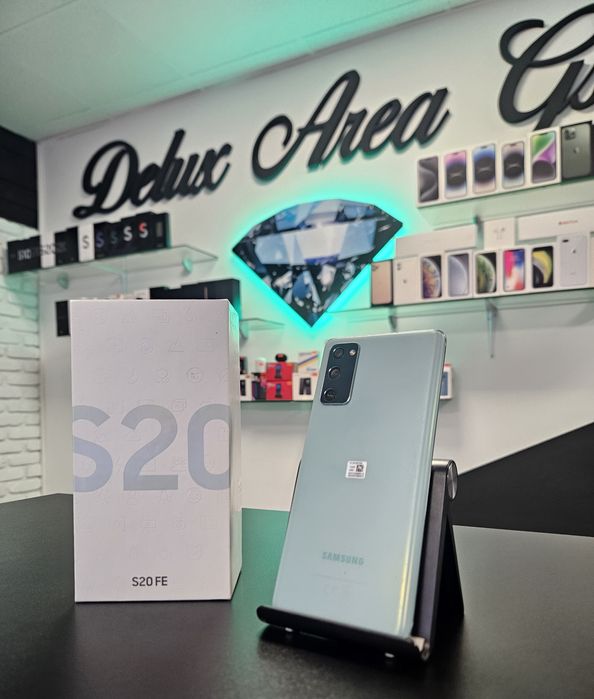 Samsung S20 FE / Mint / DeluxGSM