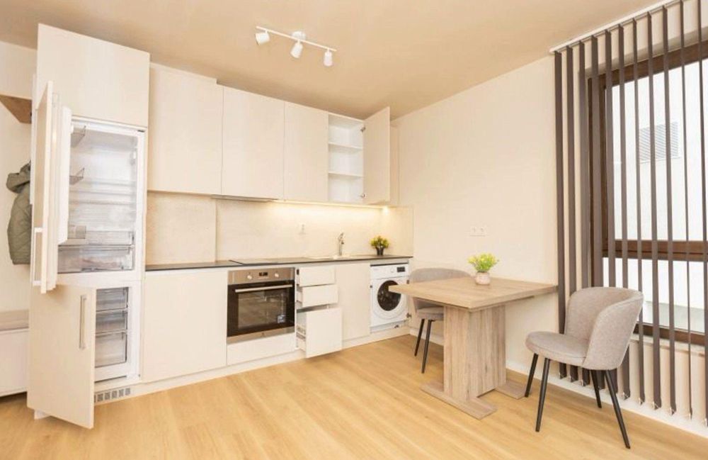 Дава се под наем Двустаен апартамент в София, Малинова долина - 60 кв.м за 647.19 € - Снимка #1