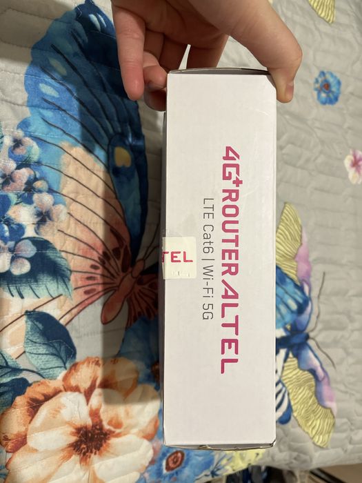 Продам роутер алтел