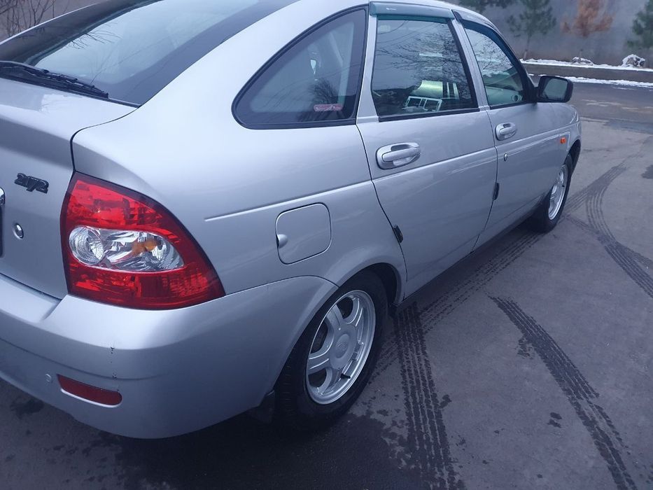 продается ПРИОРА