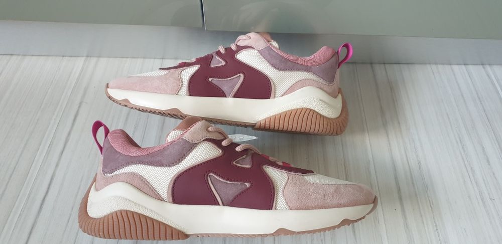 Hogan Sneakers Made In Italy  38 /24.5см НОВО! ОРИГИНАЛ! Дамски Кецове